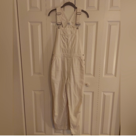 Reformation overalls - Picture 2 of 6